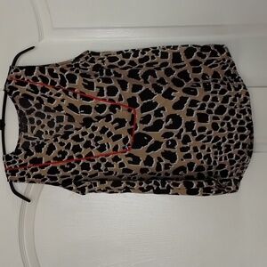 Luxology leopard print w/red trim sleeveless v-neck blouse size small